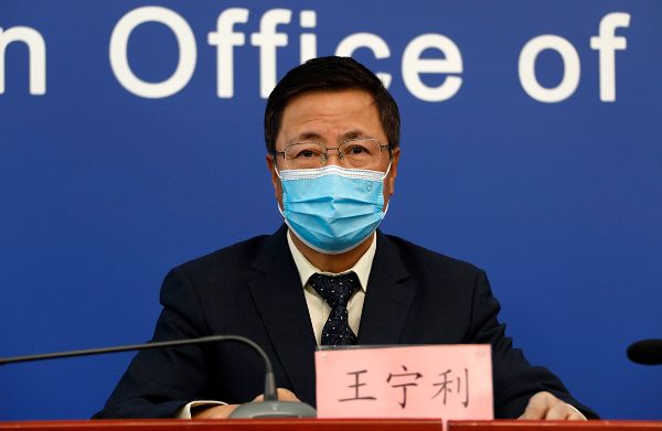 專家共識，近視防控節(jié)點前移，需全社會共同參與，促進兒童青少年眼健康